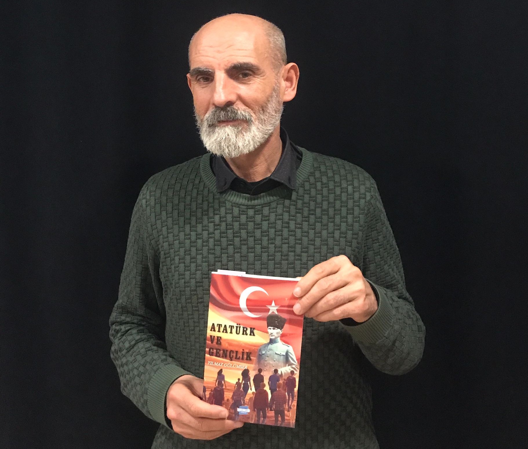 ATATÜRK VE GENÇLİK KİTABIMIZ SATIŞ REKORLARINA DOĞRU GİDİYOR